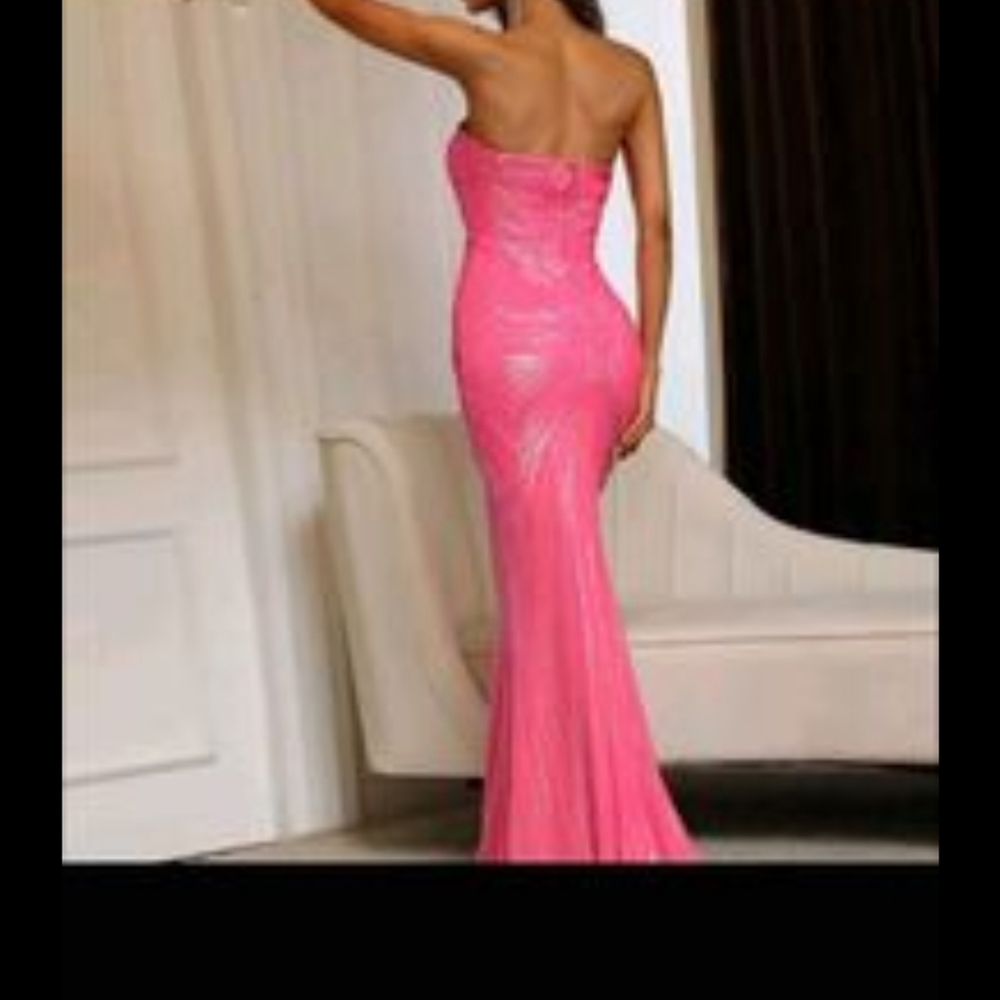 Strapless Mermaid Style Hot Pink Formal Evening Gown